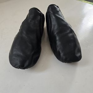 BALERA B80 Child Black Slip On Jazz Dance Shoes 20CM preowned see tag Size